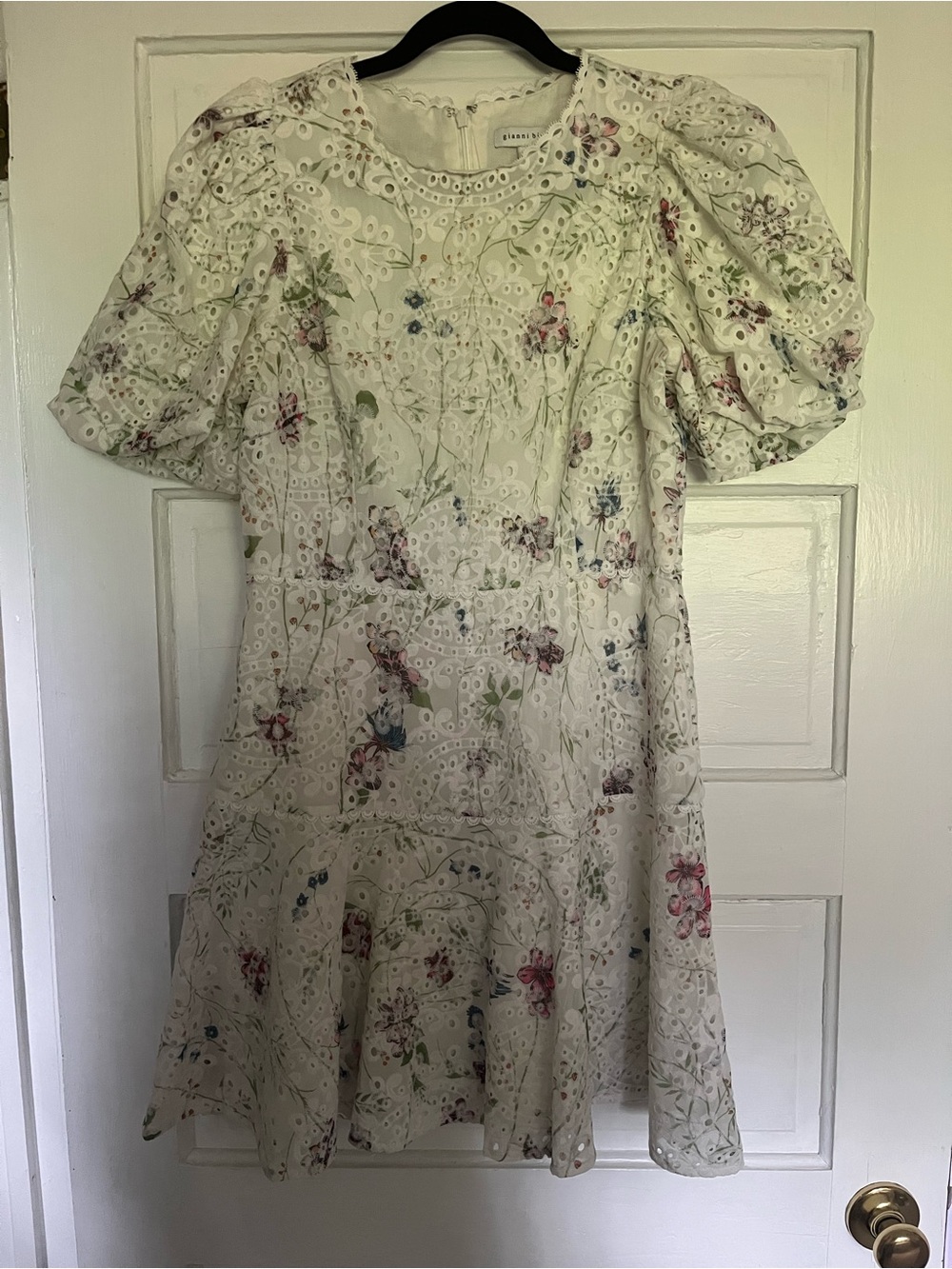Gianni Bini Cream Floral Eyelet Puff-Sleeve Dress